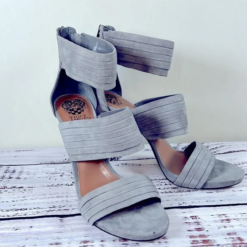 Vince Camuto Fia Suede Heels in Dust Storm w/ Box size 10